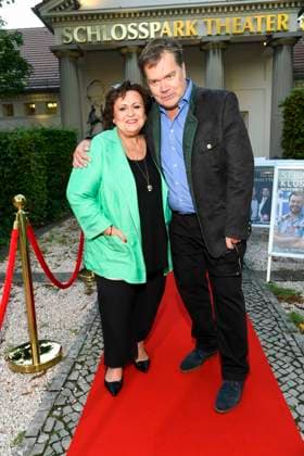 abb Daniela Urbschat with her husband as a guest at the theater premiere of Der eingebildet Kranke on Dieter Hallervordens 90th birthday at Schlosspark Theater 05 09 2025 in Berlin Berlin Germany