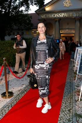 Katharina Gerhardt at the pemiere Der eingebilkdet Kranke and the 90th birthday of Dieter Hallervorden at the Schloßparktheater in Berlinon 5 9 2025