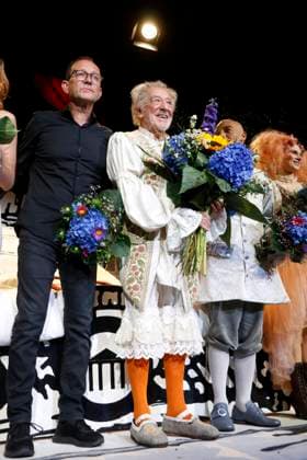 at the pemiere Der eingebilkdet Kranke and Dieter Hallervordens 90th birthday at the Schloßparktheater in Berlinon 5 9 2025