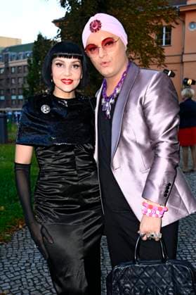 Pauline Stolze and Julian F M Stoeckel at the premiere of the play Der eingebildet Kranke and Dieter Hallervordens 90th birthday at the Schlosspark Theater Berlin, 05 09 2025 Foto:xN.xKubelkax xFuturexImagex hallervorden_5705