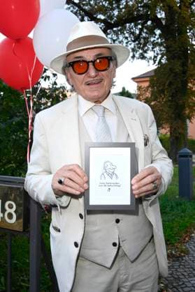 Lo Graf von Blickensdorf at the premiere of the play Der eingebildet Kranke and Dieter Hallervordens 90th birthday at the Schlosspark Theater Berlin, 05 09 2025 Foto:xN.xKubelkax xFuturexImagex hallervorden_5706
