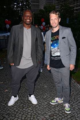 Mola Adebisi and Oliver Pocher at the premiere of the play Der eingebildet Kranke and Dieter Hallervordens 90th birthday at the Schlosspark Theater Berlin, 05 09 2025 Foto:xN.xKubelkax xFuturexImagex hallervorden_5734