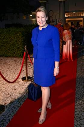 Franziska Giffey at the premiere of the play Der eingebildet Kranke and Dieter Hallervordens 90th birthday at the Schlosspark Theater Berlin, 05 09 2025 Foto:xN.xKubelkax xFuturexImagex hallervorden_5741