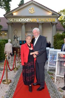 Dagmar Frederic with husband Klaus Lenk at the premiere of the play Der eingebildet Kranke and Dieter Hallervordens 90th birthday at the Schlosspark Theater Berlin, 05 09 2025 Foto:xM.xBehrensx xFuturexImagex hallervorden_5800