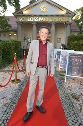Santiago Ziesmer at the premiere of the play Der eingebildet Kranke and Dieter Hallervordens 90th birthday at the Schlosspark Theater Berlin, 05 09 2025 Foto:xM.xBehrensx xFuturexImagex hallervorden_5808