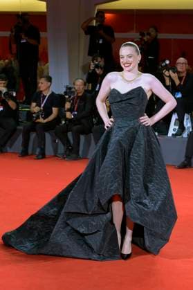 Luna Wedler at the premiere of the feature film Silent Friend Stille Freundin at the Biennale di Venezia 2025 82 Venice International Film Festival at the Palazzo del Cinema Venice, 05 09 2025 Foto:xA.xM.xTinghinox xFuturexImagex friend_5709