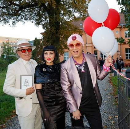 Lo Graf von Blickensdorf, Pauline Stolze, Julian F M Stöckel at the premiere of Der eingebildet Kranke and Dieter Hallervordens 90th birthday at the Schloßpark Theater Berlin