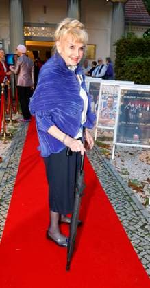 Waltraud Habicht at the premiere of Der eingebildet Kranke and Dieter Hallervordens 90th birthday at the Schloßpark Theater Berlin