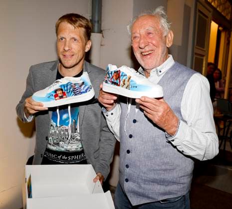 Oliver Pocher, Dieter Hallervorden at the premiere of Der eingebildet Kranke and Dieter Hallervordens 90th birthday at the Schloßpark Theater Berlin