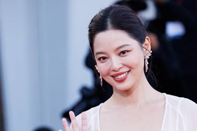 News - 2025 Closing Ceremony Red Carpet - The 82nd Venice International Film Festival Xin Zhilei attends the 2025 Closing Ceremony red carpet during the 82nd Venice International Film Festival on September 06, 2025 in Venice, Italy. Photo: Cinzia Camela. Lido di Venezia Palazzo del Cinema Italy Copyright: xCinziaxCamelax xLiveMediax LPN_2012567