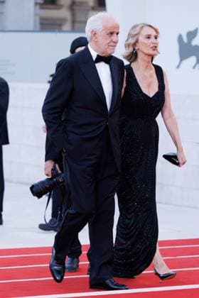News - 2025 Closing Ceremony Red Carpet - The 82nd Venice International Film Festival Toni Servillo and Manuela Lamanna attend the 2025 Closing Ceremony red carpet during the 82nd Venice International Film Festival on September 06, 2025 in Venice, Italy. Photo: Cinzia Camela. Lido di Venezia Palazzo del Cinema Italy Copyright: xCinziaxCamelax xLiveMediax LPN_2012573
