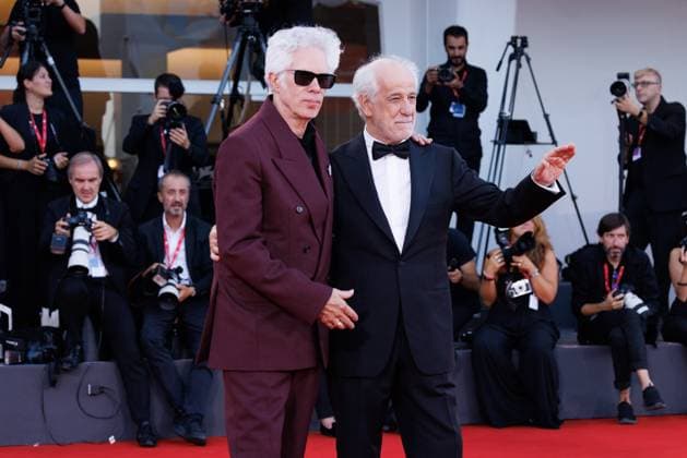 News - 2025 Closing Ceremony Red Carpet - The 82nd Venice International Film Festival Jim Jarmusch and Toni Servillo attend the 2025 Closing Ceremony red carpet during the 82nd Venice International Film Festival on September 06, 2025 in Venice, Italy. Photo: Cinzia Camela. Lido di Venezia Palazzo del Cinema Italy Copyright: xCinziaxCamelax xLiveMediax LPN_2012589