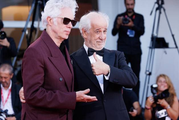 News - 2025 Closing Ceremony Red Carpet - The 82nd Venice International Film Festival Jim Jarmusch and Toni Servillo attend the 2025 Closing Ceremony red carpet during the 82nd Venice International Film Festival on September 06, 2025 in Venice, Italy. Photo: Cinzia Camela. Lido di Venezia Palazzo del Cinema Italy Copyright: xCinziaxCamelax xLiveMediax LPN_2012593