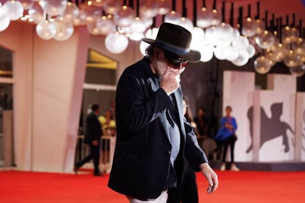 Entertainment Themen der Woche KW36 News - Francesco De Gregori Nevergreen Red Carpet - The 82nd Venice International Film Festival Francesco De Gregori attends the Francesco De Gregori Nevergreen red carpet during the 82nd Venice International Film Festival on September 05, 2025 in Venice, Italy. Photo: Cinzia Camela. Lido di Venezia Palazzo del Cinema Italy Copyright: xCinziaxCamelax xLiveMediax LPN_2011556