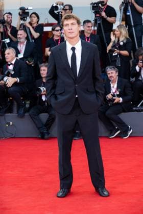 82nd Venice Film Festival Closing Ceremony Red Carpet - part 1 Palazzo del Cinema - Venice Lido, Italy Cedric Jimenez 82nd Venice Film Festival Closing Ceremony Red Carpet - part 1 Palazzo del Cinema - Venice Lido, Italy 6th September 2025  Copyright: xMAXxMONTINGELLI SGPx