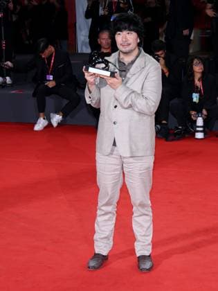 Venice, 82nd Venice International Film Festival 2025 - Evening 11: Closing Ceremony. Winners Photocall. Pictured: Akio Fujimoto  Copyright: xAlbertoxTerenghi PoolxPhotoxEventsx06x xipa-agency.netx xPoolxPhotoxEventsx06x IPA_Agency_IPA64334613