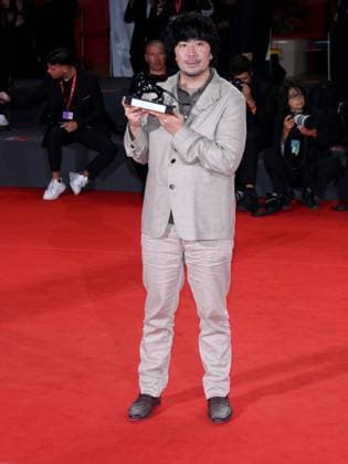 Venice, 82nd Venice International Film Festival 2025 - Evening 11: Closing Ceremony. Winners Photocall. Pictured: Akio Fujimoto  Copyright: xAlbertoxTerenghi PoolxPhotoxEventsx06x xipa-agency.netx xPoolxPhotoxEventsx06x IPA_Agency_IPA64334683