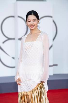 82nd Venice Film Festival Closing Ceremony Red Carpet - part 2 Palazzo del Cinema - Venice Lido, Italy Xin Zhilei 82nd Venice Film Festival Closing Ceremony Red Carpet - part 2 Palazzo del Cinema - Venice Lido, Italy 6th September 2025  Copyright: xSGPx