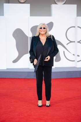 82nd Venice Film Festival Closing Ceremony Red Carpet - part 2 Palazzo del Cinema - Venice Lido, Italy Mara Venier 82nd Venice Film Festival Closing Ceremony Red Carpet - part 2 Palazzo del Cinema - Venice Lido, Italy 6th September 2025  Copyright: xSGPx