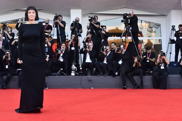 82eme Festival International du Film de Venise Mostra de Venise CLOSING CEREMONY and CHIEN 51 Premiere Red Carpet at the 82nd International Venice Film festival Adèle Exarchopoulos attends the Chien 51 premiere 448401 2025 09 06 Venice Italy  Copyright: xThomasxBohlenx STAR_448401_035