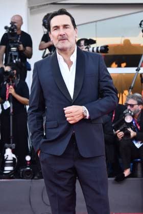 82eme Festival International du Film de Venise Mostra de Venise CLOSING CEREMONY and CHIEN 51 Premiere Red Carpet at the 82nd International Venice Film festival Gilles Lellouche attends the Chien 51 premiere 448401 2025 09 06 Venice Italy  Copyright: xThomasxBohlenx STAR_448401_046