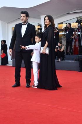 82eme Festival International du Film de Venise Mostra de Venise CLOSING CEREMONY and CHIEN 51 Premiere Red Carpet at the 82nd International Venice Film festival Moroccan actress Maryam Touzani and Moroccan director, screenwriter and producer Nabil Ayouch attend the Closing Ceremony Red Carpet 448401 2025 09 06 Venice Italy  Copyright: xThomasxBohlenx STAR_448401_066