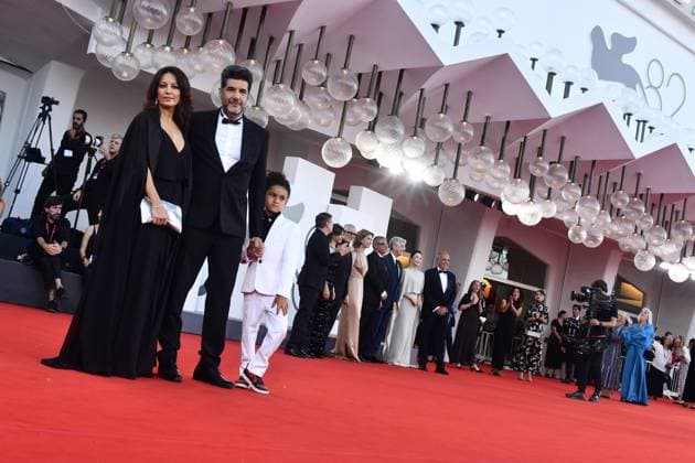 82eme Festival International du Film de Venise Mostra de Venise CLOSING CEREMONY and CHIEN 51 Premiere Red Carpet at the 82nd International Venice Film festival Moroccan actress Maryam Touzani and Moroccan director, screenwriter and producer Nabil Ayouch attend the Closing Ceremony Red Carpet 448401 2025 09 06 Venice Italy  Copyright: xThomasxBohlenx STAR_448401_070