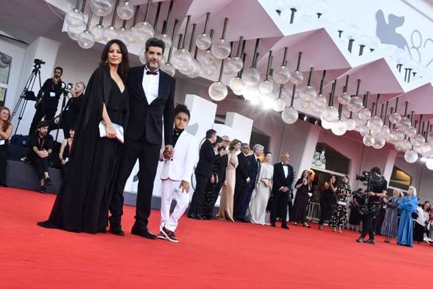 82eme Festival International du Film de Venise Mostra de Venise CLOSING CEREMONY and CHIEN 51 Premiere Red Carpet at the 82nd International Venice Film festival Moroccan actress Maryam Touzani and Moroccan director, screenwriter and producer Nabil Ayouch attend the Closing Ceremony Red Carpet 448401 2025 09 06 Venice Italy  Copyright: xThomasxBohlenx STAR_448401_071