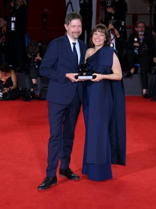 Venice, 82nd Venice International Film Festival 2025 - Evening 11: Closing Ceremony. Winners Photocall. Pictured: Victor Maes, Kate Voet  Copyright: xAlbertoxTerenghi PoolxPhotoxEventsx06x xipa-agency.netx xPoolxPhotoxEventsx06x IPA_Agency_IPA64337165