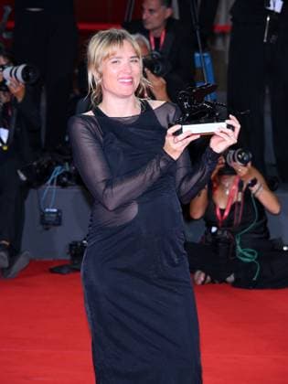 Venice, 82nd Venice International Film Festival 2025 - Evening 11: Closing Ceremony. Winners Photocall. Pictured: Lovisa Sirén  Copyright: xAlbertoxTerenghi PoolxPhotoxEventsx06x xipa-agency.netx xPoolxPhotoxEventsx06x IPA_Agency_IPA64337370