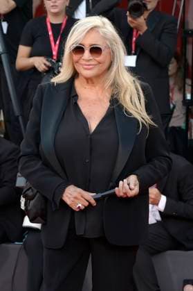 Mara Venier at the Closing Ceremony with award ceremony and the premiere of the feature film Chien 51 Dog 51 at the Biennale di Venezia 2025 82 Venice International Film Festival at the Palazzo del Cinema Venice, 06 09 2025 Foto:xA.xM.xTinghinox xFuturexImagex closing_5970