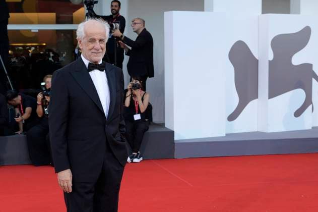 Toni Servillo at the Closing Ceremony with award ceremony and the premiere of the feature film Chien 51 Dog 51 at the Biennale di Venezia 2025 82 Venice International Film Festival at the Palazzo del Cinema Venice, 06 09 2025 Foto:xA.xM.xTinghinox xFuturexImagex closing_5982