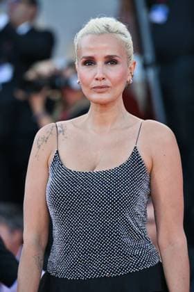 Venice Closing Red Carpet AM Julia Ducournau attending the Closing Red Carpet of the 82nd Venice International Film Festival at the Lido in Venice, Italy on September 06, 2025. Photo by Aurore Marechal ABACAPRESS.COM Venice Italy  Copyright: xMarechalxAurore ABACAx