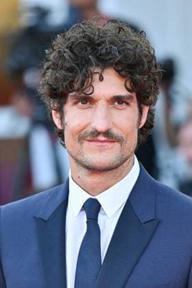 Venice Closing Red Carpet AM Louis Garrel attending the Closing Red Carpet of the 82nd Venice International Film Festival at the Lido in Venice, Italy on September 06, 2025. Photo by Aurore Marechal ABACAPRESS.COM Venice Italy  Copyright: xMarechalxAurore ABACAx
