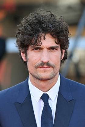 Venice Closing Red Carpet AM Louis Garrel attending the Closing Red Carpet of the 82nd Venice International Film Festival at the Lido in Venice, Italy on September 06, 2025. Photo by Aurore Marechal ABACAPRESS.COM Venice Italy  Copyright: xMarechalxAurore ABACAx