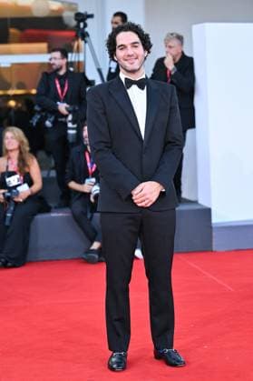 Venice Closing Red Carpet AM Benny Safdie attending the Closing Red Carpet of the 82nd Venice International Film Festival at the Lido in Venice, Italy on September 06, 2025. Photo by Aurore Marechal ABACAPRESS.COM Venice Italy  Copyright: xMarechalxAurore ABACAx