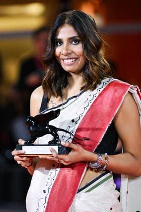 Venice Winners Red Carpet AM Anuparna Roy poses with the Orizzonti Best Director Award for Songs of Forgotten Trees attending the Winners Red Carpet of the 82nd Venice International Film Festival at the Lido in Venice, Italy on September 06, 2025. Photo by Aurore Marechal ABACAPRESS.COM Venice Italy  Copyright: xMarechalxAurore ABACAx