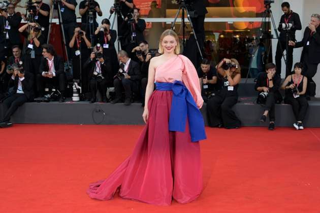 Closing ceremony red carpet in Venice Lido, Italy - 06 Sep 2025 Lunaa Wedler attends the closing ceremony red carpet of 82nd Venice Film Festival in Venice Lido at Palazzo del Cinema. Venice Lido Italy Copyright: xMarioxCartellix xSOPAxImagesx _DSC7951