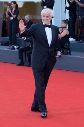 Closing ceremony red carpet in Venice Lido, Italy - 06 Sep 2025 Tony Servillo attends the closing ceremony red carpet of 82nd Venice Film Festival in Venice Lido at Palazzo del Cinema. Venice Lido Italy Copyright: xMarioxCartellix xSOPAxImagesx _DSC8117