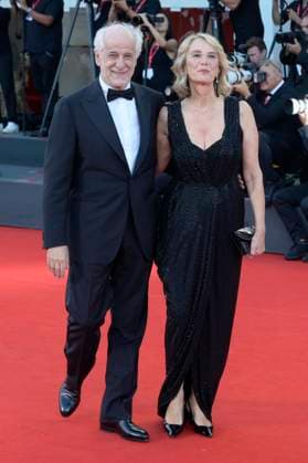 Closing ceremony red carpet in Venice Lido, Italy - 06 Sep 2025 Tony Servillo (l) and Manuela Lamanna (r) attend the closing ceremony red carpet of 82nd Venice Film Festival in Venice Lido at Palazzo del Cinema. Venice Lido Italy Copyright: xMarioxCartellix xSOPAxImagesx _DSC8122
