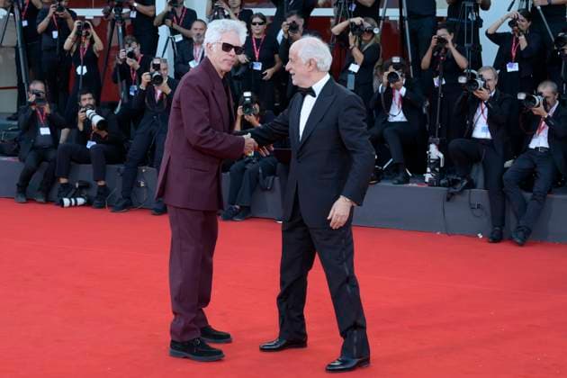 Closing ceremony red carpet in Venice Lido, Italy - 06 Sep 2025 Jim Jarmusch (l) and Tony Servillo (r) attend the closing ceremony red carpet of 82nd Venice Film Festival in Venice Lido at Palazzo del Cinema. Venice Lido Italy Copyright: xMarioxCartellix xSOPAxImagesx _DSC8138