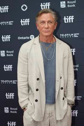2025 Toronto International Film Festival - Wake Up Dead Man: A Knives Out Mystery Premiere Daniel Craig attends the red carpet for the ˜Wake Up Dead Man: A Knives Out Mystery™ premiere during the 2025 Toronto International Film Festival at Princess of Wales Theatre. on September 6, 2025 in Toronto, Canada. (Photo by Leonardo Ramirez Eyepix Group) Copyright: xLeonardoxRamirez xEyepixxGroupx LR_06092025_167943