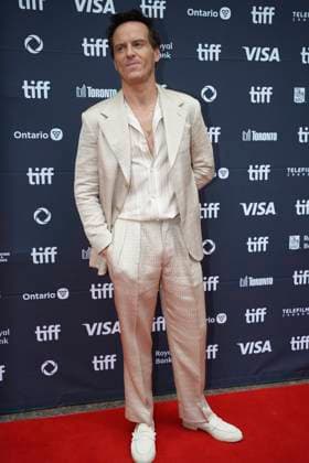 2025 Toronto International Film Festival - Wake Up Dead Man: A Knives Out Mystery Premiere Andrew Scott attends the red carpet for the ˜Wake Up Dead Man: A Knives Out Mystery™ premiere during the 2025 Toronto International Film Festival at Princess of Wales Theatre. on September 6, 2025 in Toronto, Canada. (Photo by Leonardo Ramirez Eyepix Group) Copyright: xLeonardoxRamirez xEyepixxGroupx LR_06092025_167966