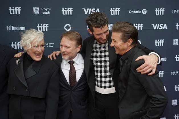 2025 Toronto International Film Festival - Wake Up Dead Man: A Knives Out Mystery Premiere (L-R) Glenn Close, Rian Johnson, Josh O Connor, Jeremy Renner, attend the red carpet for the ˜Wake Up Dead Man: A Knives Out Mystery™ premiere during the 2025 Toronto International Film Festival at Princess of Wales Theatre. on September 6, 2025 in Toronto, Canada. (Photo by Leonardo Ramirez Eyepix Group) Copyright: xLeonardoxRamirez xEyepixxGroupx LR_06092025_167821