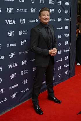 2025 Toronto International Film Festival - Wake Up Dead Man: A Knives Out Mystery Premiere Jeremy Renner attends the red carpet for the ˜Wake Up Dead Man: A Knives Out Mystery™ premiere during the 2025 Toronto International Film Festival at Princess of Wales Theatre. on September 6, 2025 in Toronto, Canada. (Photo by Leonardo Ramirez Eyepix Group) Copyright: xLeonardoxRamirez xEyepixxGroupx LR_06092025_167777