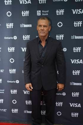 2025 Toronto International Film Festival - Wake Up Dead Man: A Knives Out Mystery Premiere Josh Brolin attends the red carpet for the ˜Wake Up Dead Man: A Knives Out Mystery™ premiere during the 2025 Toronto International Film Festival at Princess of Wales Theatre. on September 6, 2025 in Toronto, Canada. (Photo by Leonardo Ramirez Eyepix Group) Copyright: xLeonardoxRamirez xEyepixxGroupx LR_06092025_167795