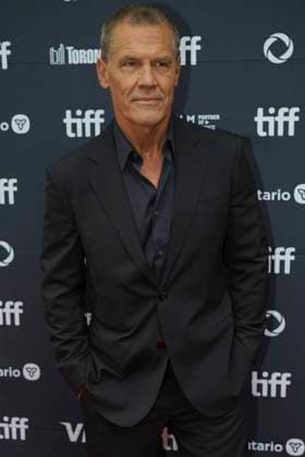2025 Toronto International Film Festival - Wake Up Dead Man: A Knives Out Mystery Premiere Josh Brolin attends the red carpet for the ˜Wake Up Dead Man: A Knives Out Mystery™ premiere during the 2025 Toronto International Film Festival at Princess of Wales Theatre. on September 6, 2025 in Toronto, Canada. (Photo by Leonardo Ramirez Eyepix Group) Copyright: xLeonardoxRamirez xEyepixxGroupx LR_06092025_167797