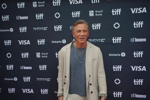 2025 Toronto International Film Festival - Wake Up Dead Man: A Knives Out Mystery Premiere Daniel Craig attends the red carpet for the ˜Wake Up Dead Man: A Knives Out Mystery™ premiere during the 2025 Toronto International Film Festival at Princess of Wales Theatre. on September 6, 2025 in Toronto, Canada. (Photo by Leonardo Ramirez Eyepix Group) Copyright: xLeonardoxRamirez xEyepixxGroupx LR_06092025_167803