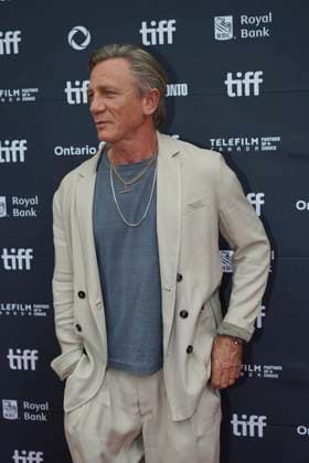 2025 Toronto International Film Festival - Wake Up Dead Man: A Knives Out Mystery Premiere Daniel Craig attends the red carpet for the ˜Wake Up Dead Man: A Knives Out Mystery™ premiere during the 2025 Toronto International Film Festival at Princess of Wales Theatre. on September 6, 2025 in Toronto, Canada. (Photo by Leonardo Ramirez Eyepix Group) Copyright: xLeonardoxRamirez xEyepixxGroupx LR_06092025_167806