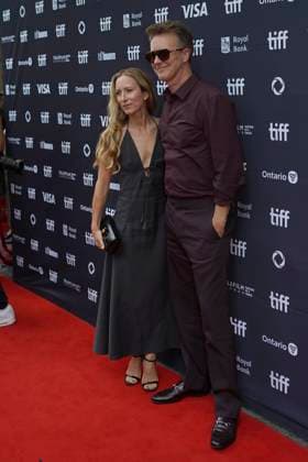 2025 Toronto International Film Festival - Wake Up Dead Man: A Knives Out Mystery Premiere Edward Norton and Shauna Robertson attend the red carpet for the ˜Wake Up Dead Man: A Knives Out Mystery™ premiere during the 2025 Toronto International Film Festival at Princess of Wales Theatre. on September 6, 2025 in Toronto, Canada. (Photo by Leonardo Ramirez Eyepix Group) Copyright: xLeonardoxRamirez xEyepixxGroupx LR_06092025_167860